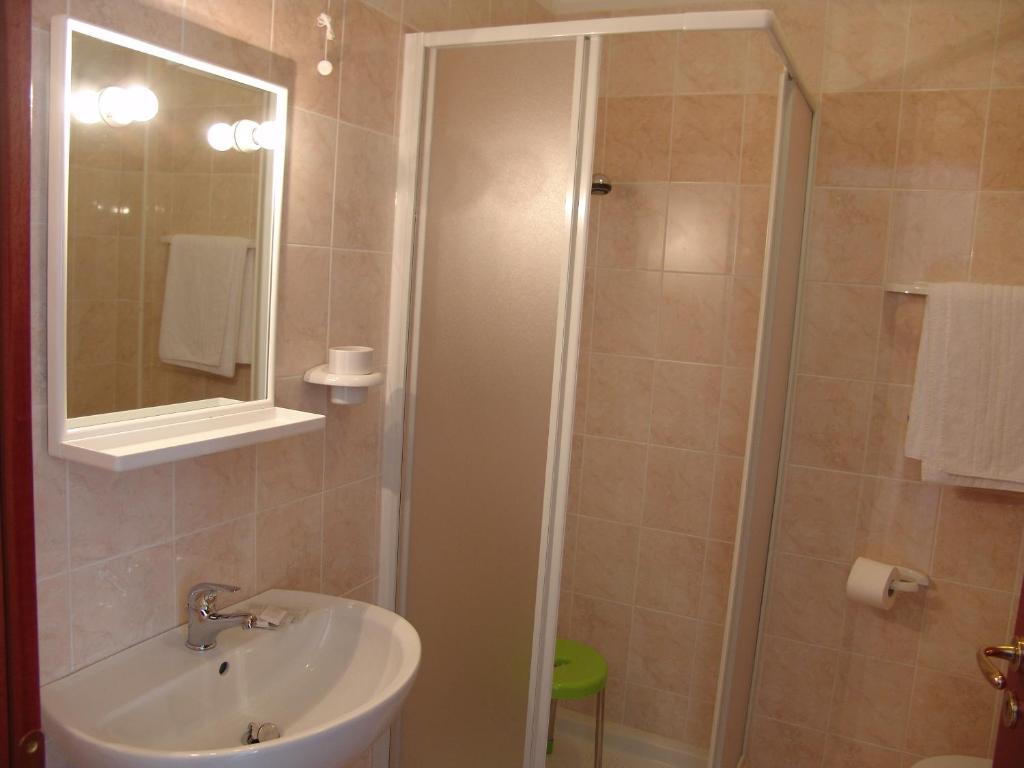 Hotel Villa Adriatica Portocannone Cameră foto